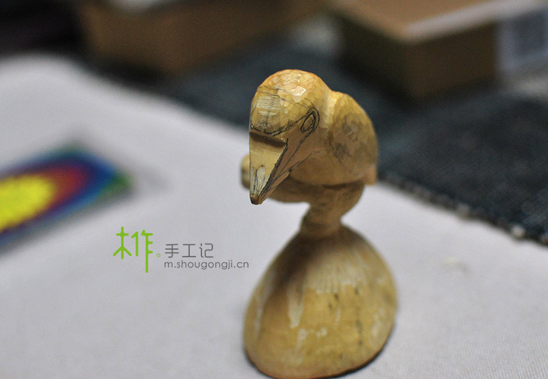 【木雕教程】黄杨雕刻的枯蓬寒雀